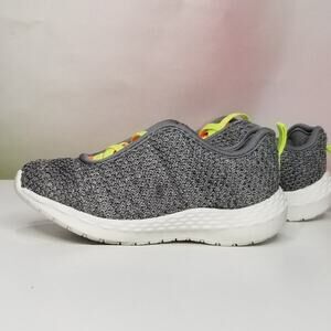 Carters  Toddler  Slip On Sneakers   Size 8T NWT